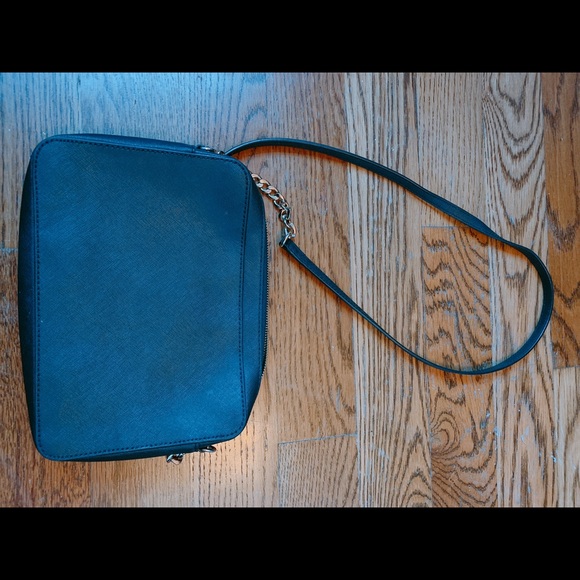 Michael Kors Purse - Picture 2 of 5